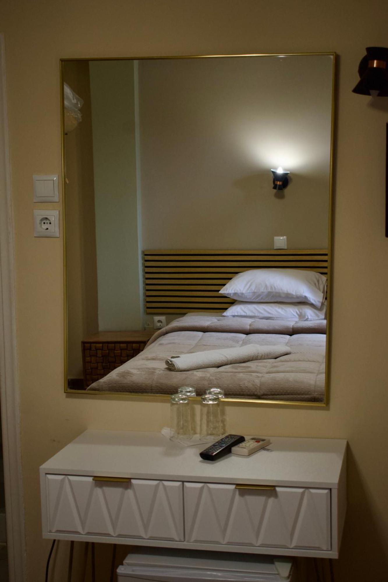 Nafsika Hotel Athens Centre Bagian luar foto
